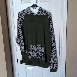 Olive Green Leopard Sleeve Scoop-Neck Sweater